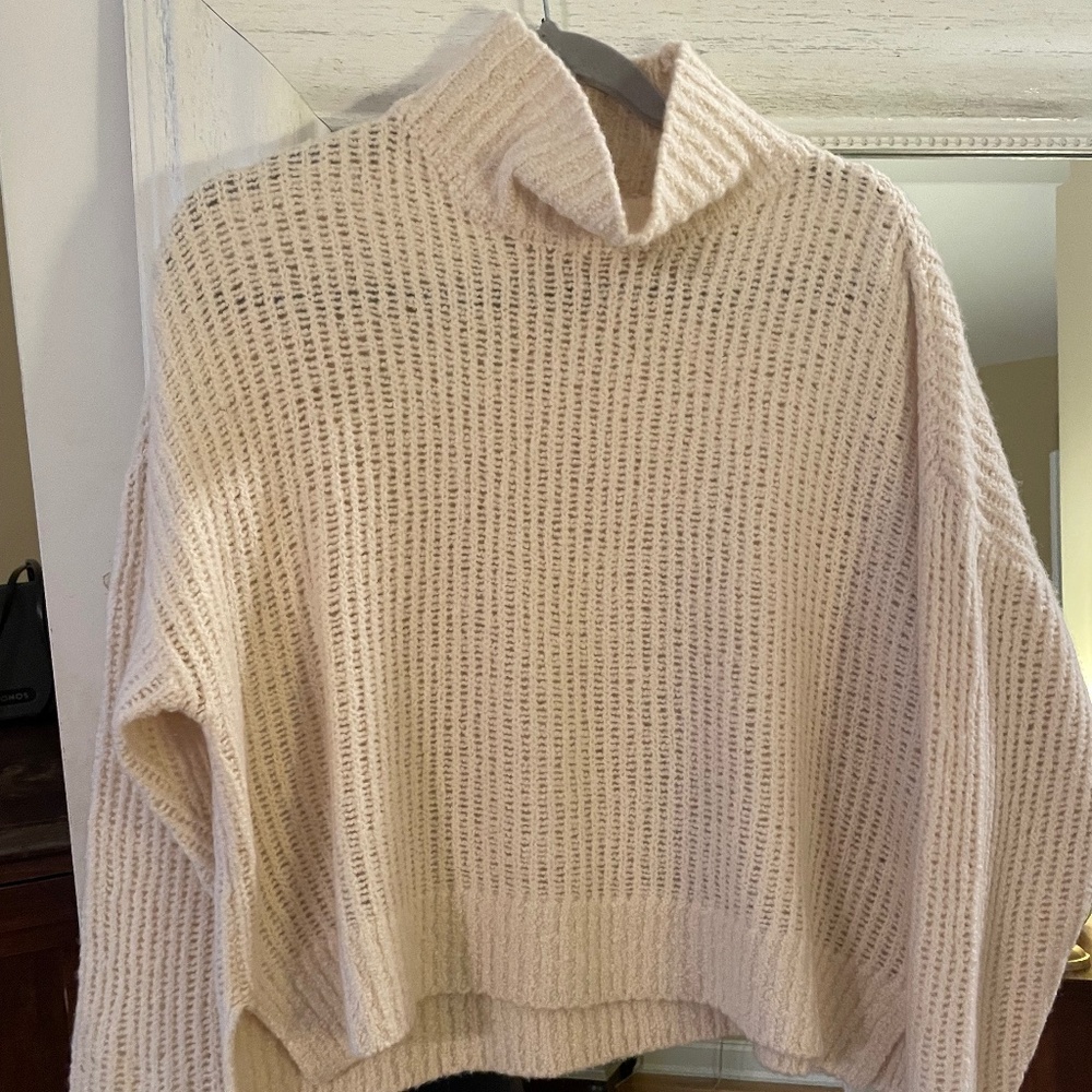 Mock turtle neck